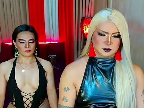 Wildest_Slave_Huntress webcam
