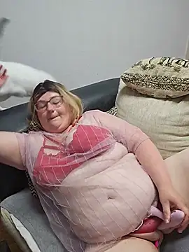 xXLunaBlissXx webcam