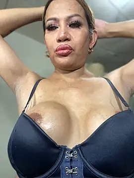 Model: HugeKatarinaTS