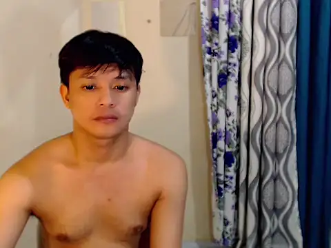 kingdomcum96 live sex cam