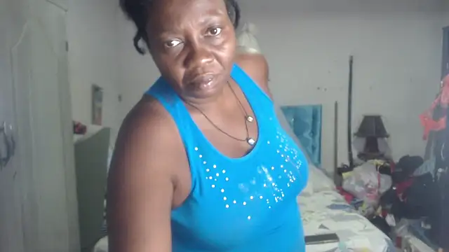 rachelexoticgirl live cam on StripChat