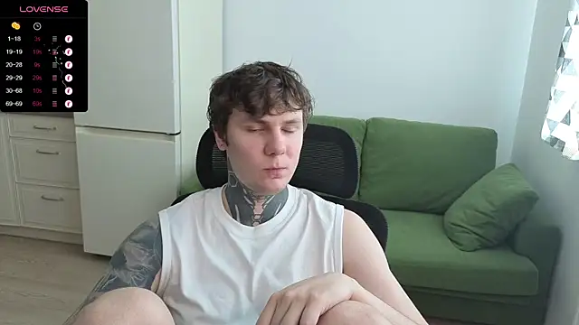 Lechery_boy webcam