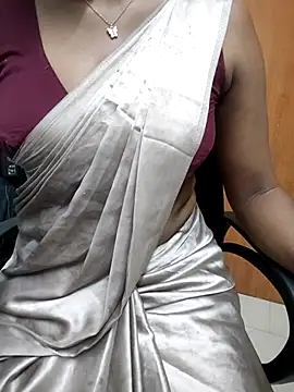 Tamilmallu-duskygirl03 webcam
