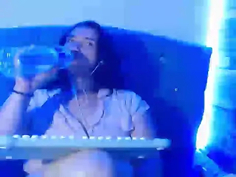 Alice_Jovovich69 webcam