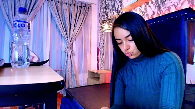 Queen_Nyxx webcam