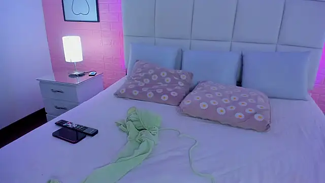 chloe_parker_ webcam