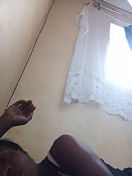 Cuty-Smilez webcam