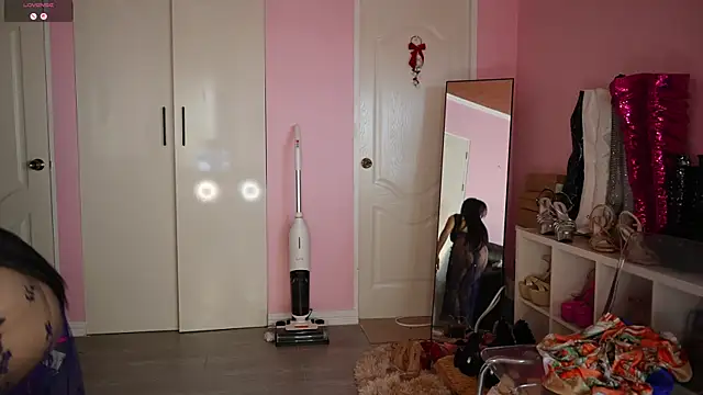 AsianSweetMilf webcam