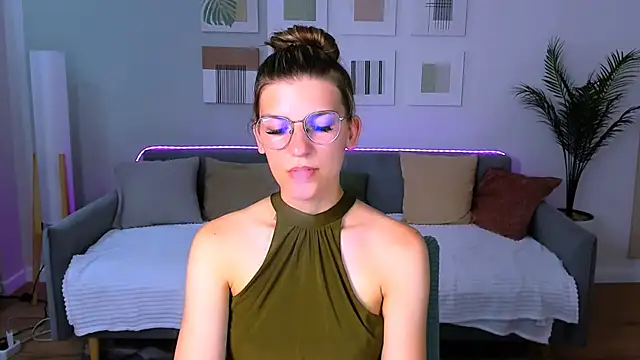 AnnaThorne webcam