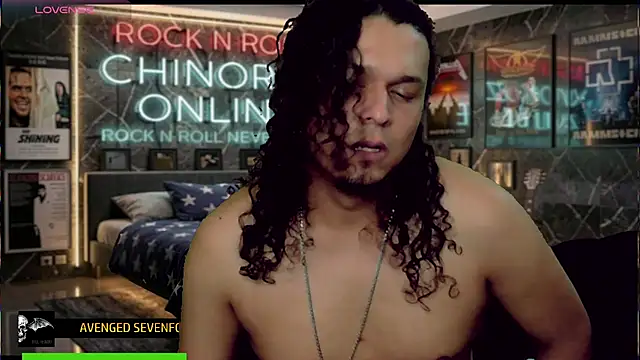 chino_roz webcam
