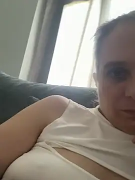 Chantalee webcam