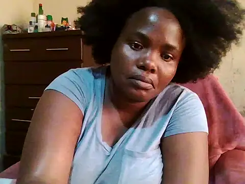 sexybigboobz webcam