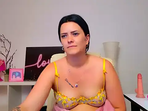 NicolSparkleX webcam