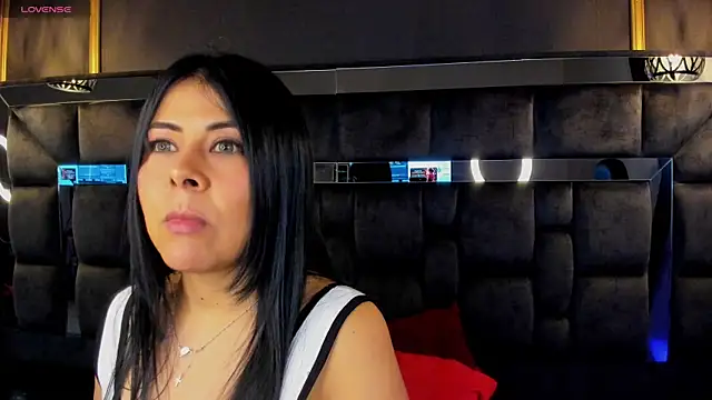 aniajoness_ - Aniajoness_'s free webcam - UK Sex Cams