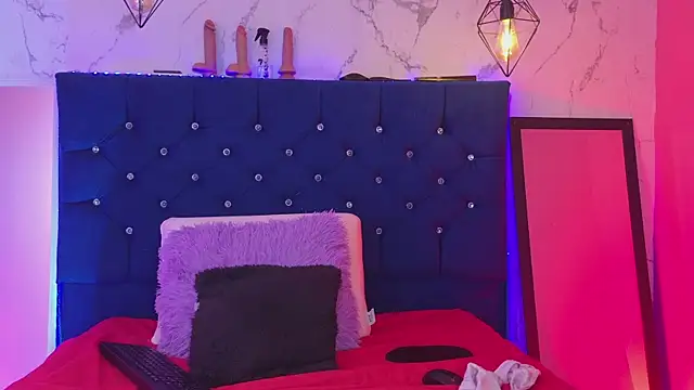 Dakotaa_Johnson webcam