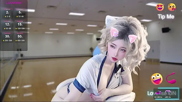 AureliaDoll webcam