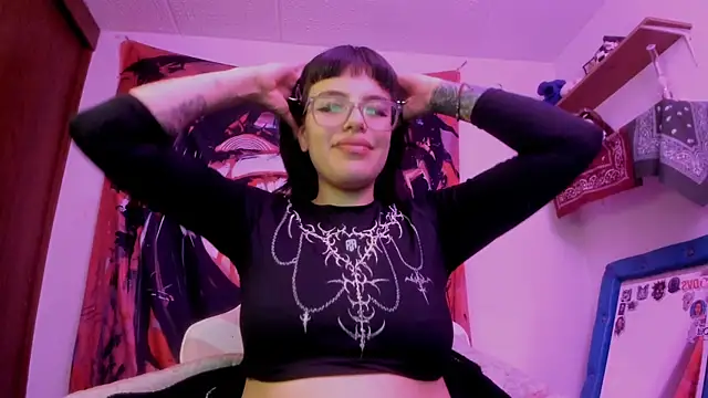 Lucyfx666 webcam