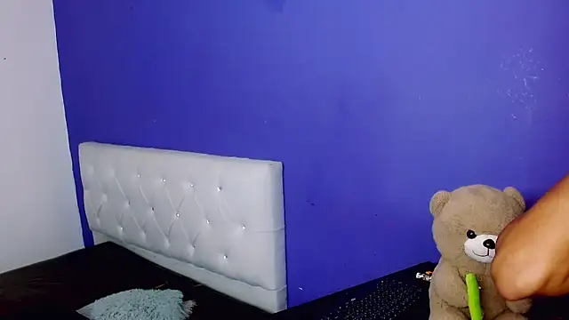Angel_foxc13 webcam
