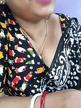 Naughty-Queen2