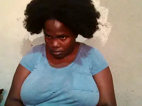 sexybigboobz webcam