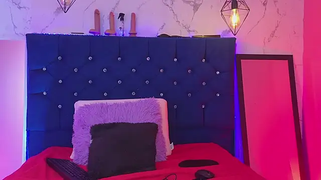 Dakotaa_Johnson webcam