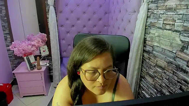Sarah_Boobs_