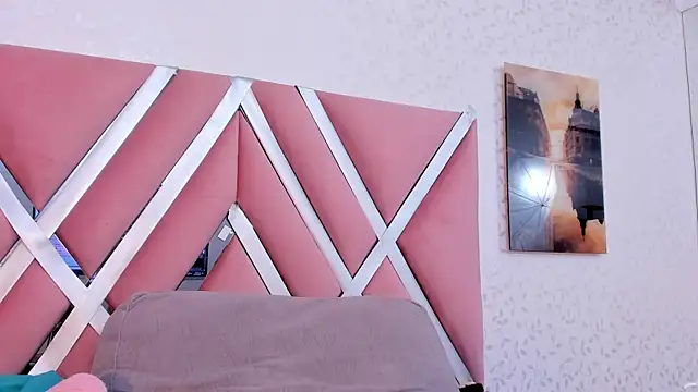 aniemorningstar live cam on StripChat