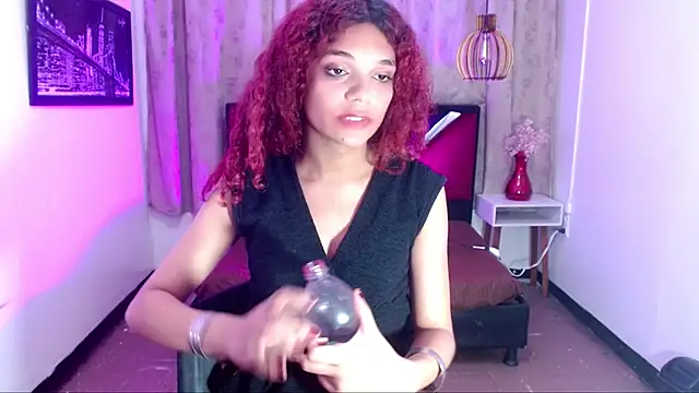 luisa__torres webcam