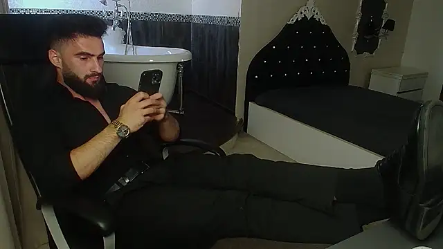MicahLane live cam on StripChat