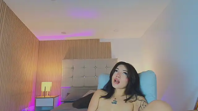 Baby_Venuss webcam