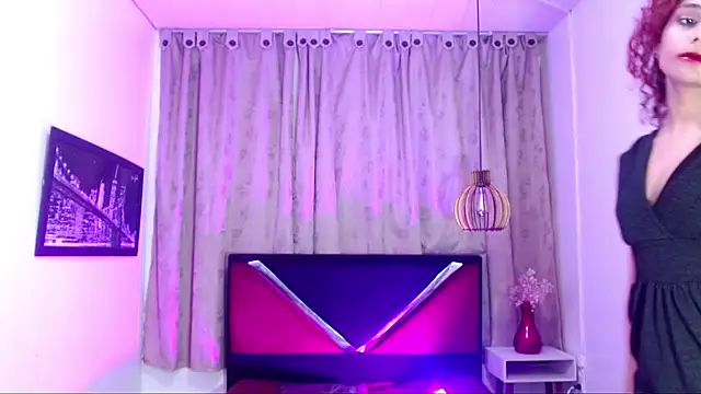 luisa__torres webcam
