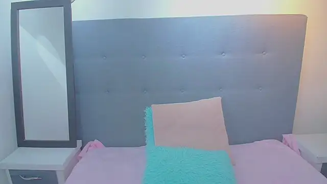 chaneelstark webcam