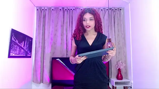 luisa__torres webcam