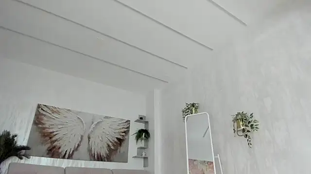 tiffanyhouston_ (F young) - Happy wet dayy