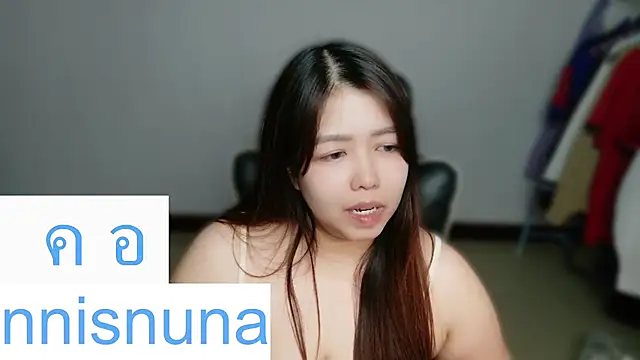 nunanunanuna webcam