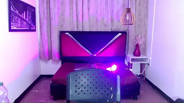luisa__torres webcam