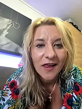 KaylinJan webcam