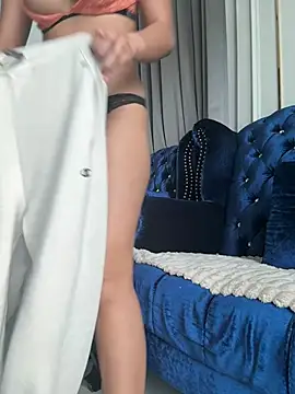 Alittleasiangirl webcam