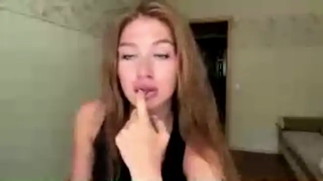 NamiRedhead webcam