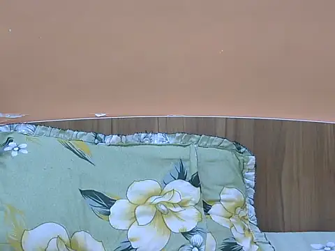 Sugar_mommy98 live cam on StripChat