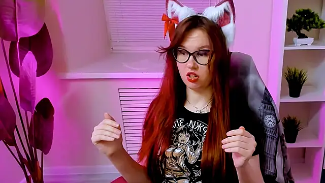 CarolGiggly webcam