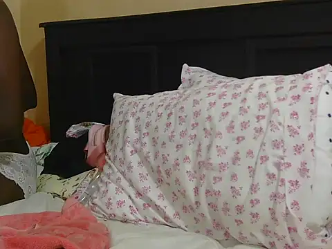 kinkydolll webcam