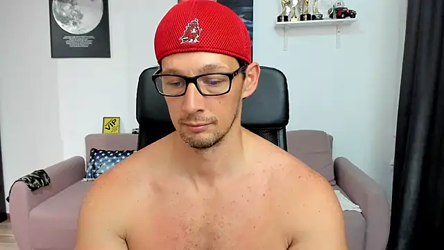 BrutusK08 webcam