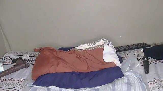 CherieBlushX live cam on StripChat