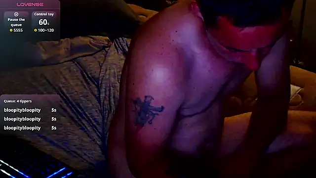 yobleez - YoBleez's free webcam - UK Sex Cams