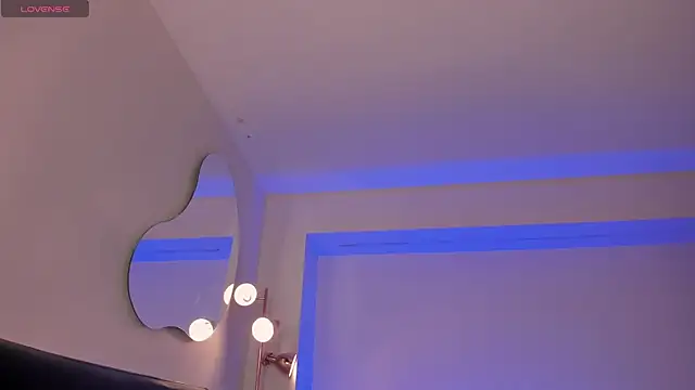 BellaConnorX webcam