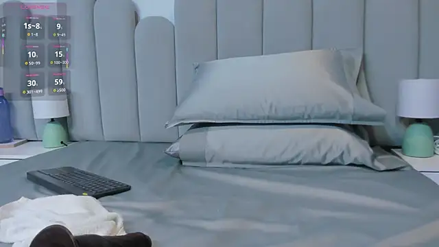 Cami_taniel webcam
