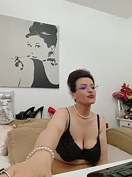 RebeccaNoble webcam