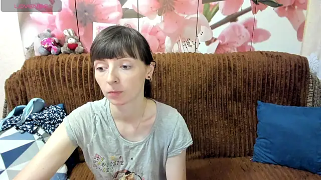 TayanaJons webcam