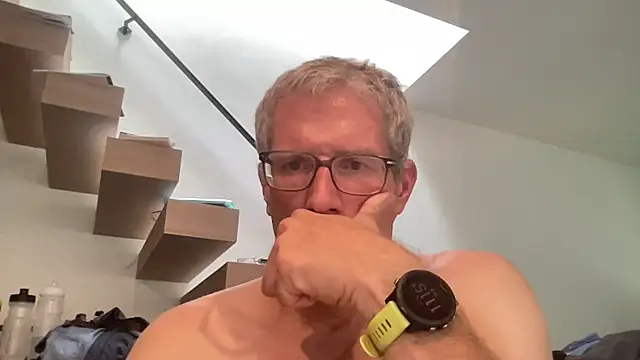 choupipat1 live cam on StripChat